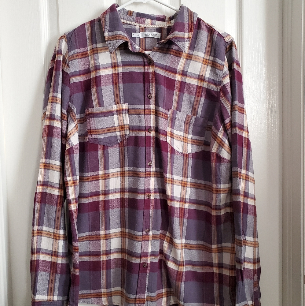 Maurice's shirt